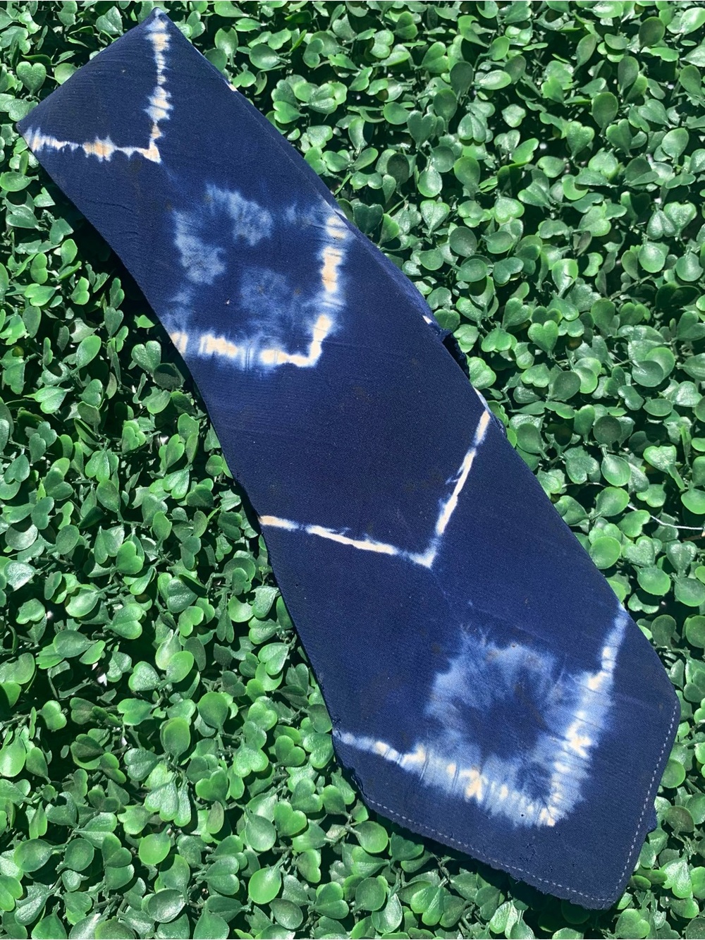 Antique 1940s 40s The Sultan Blue & White Tie-Dye Rayon Tie